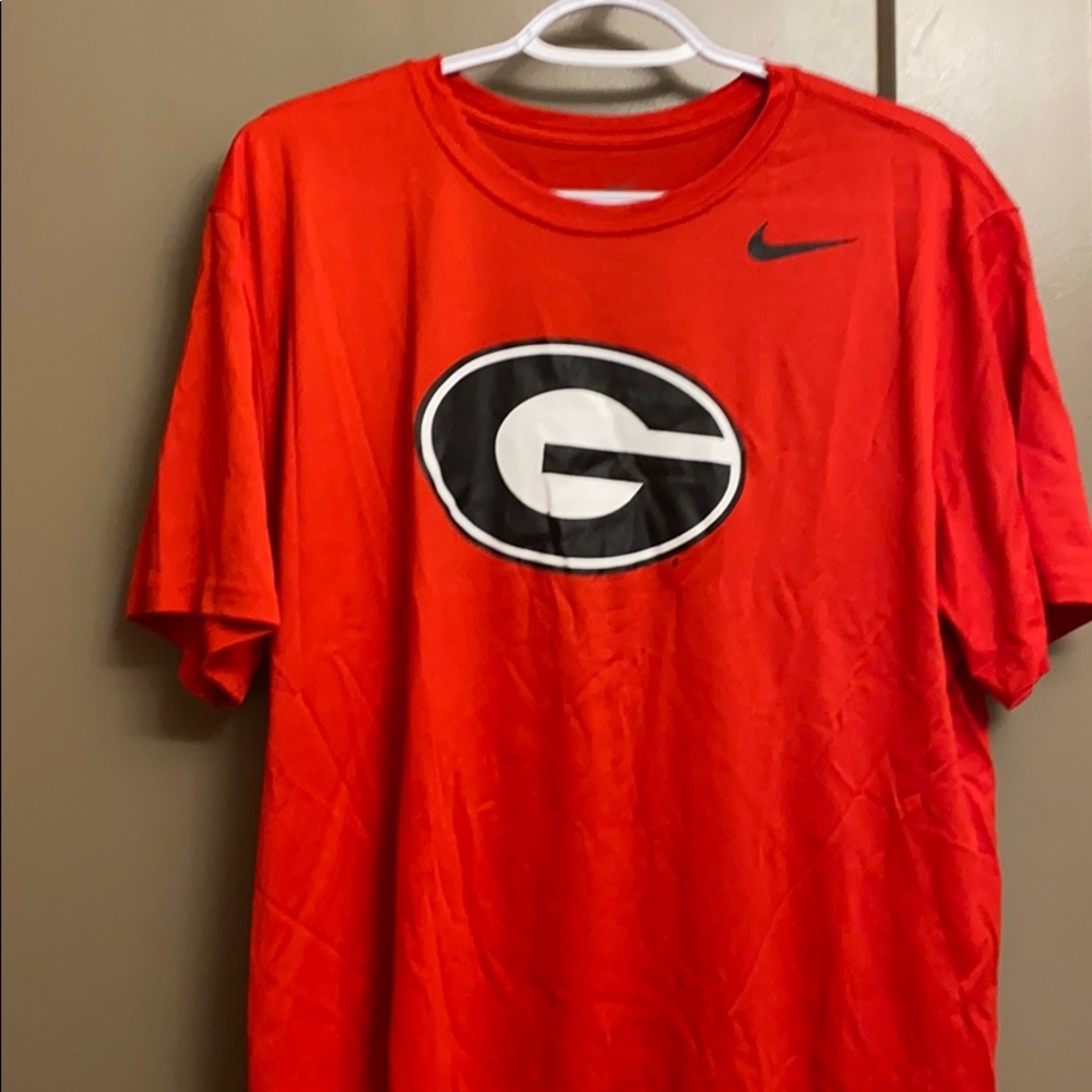 NEVER WORN Nike UGA Shirt